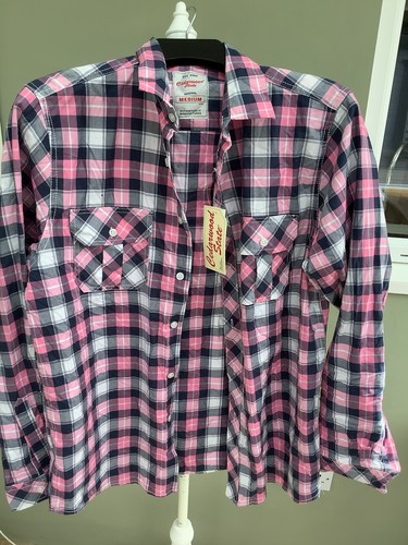 Bnwt cedar wood - bnwt, pink