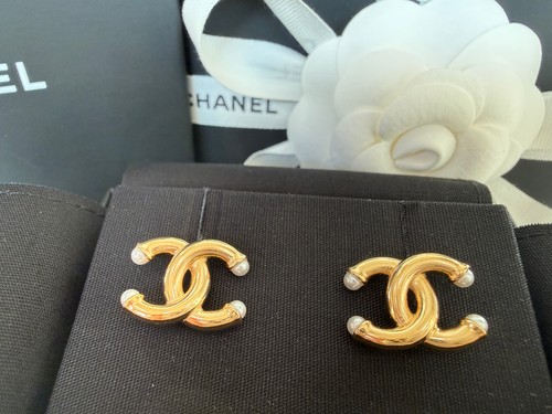 Chanel gold tone - chanel, gold-tone