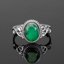Oval Cut 925 Sterling Silver Ladies Green Emerald Ring Gemstone Jewellery Gift