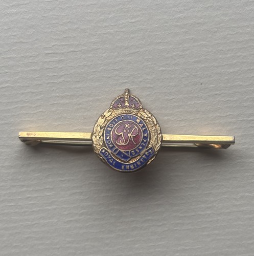 Vintage wwii gilt enamel - gilt,