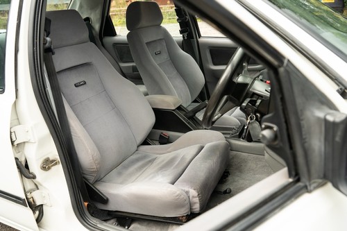 Ford sierra cosworth - rs,