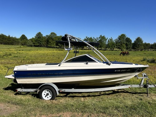 Bayliner capri 1950 - bayliner,