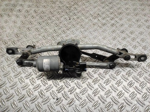 Fiat 500x 334 front - front, windscreen