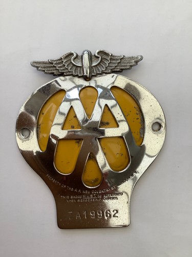 Vintage car badge aa - car,