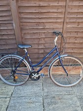 Ladies Falcon Meridian Bike
