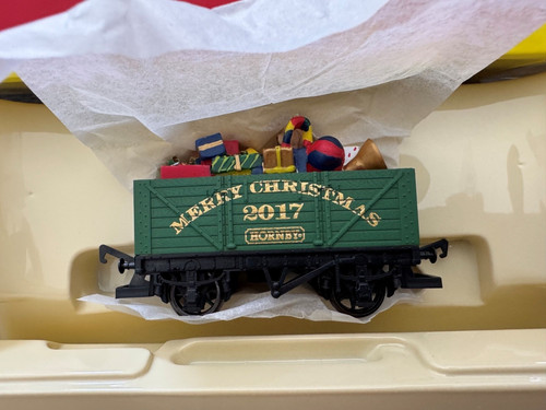 Hornby r6825 merry christmas - hornby,