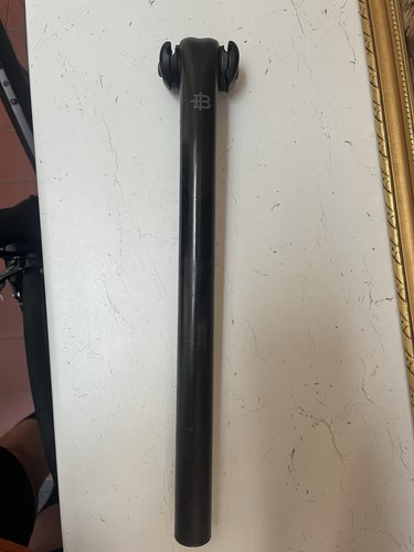 Black inc carbon seatpost - black,