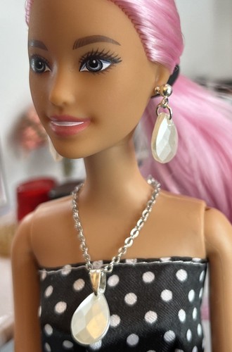 Barbie sindy inch dolls - barbie/sindy.,