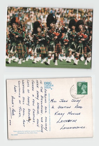 Postcard scottish pipe - postcard,