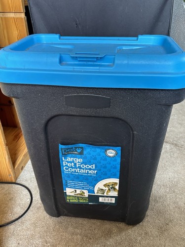 Litre pet food - litre,