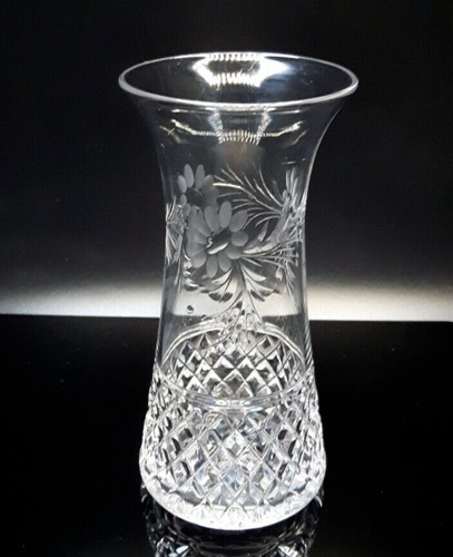 Cut crystal vase - cut, 6"