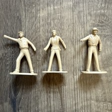 Scalextric Figures (unpainted)