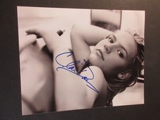 CLARE DANES AUTOGRAPH 8X10 B&W