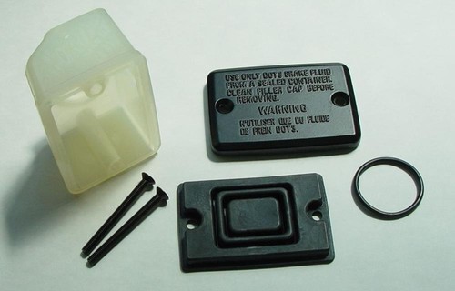 Master cylinder front - cylinder,