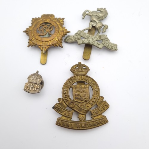 Cap badges army - cap, corps