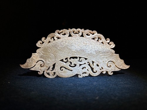 Chinese old white jade dragon - jade,