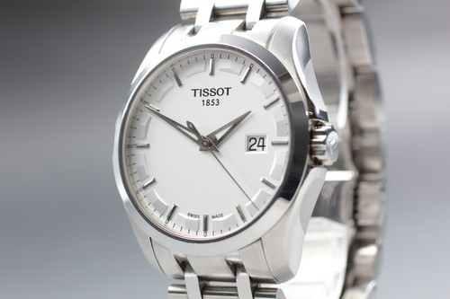 Near mint tissot couturier - mint],