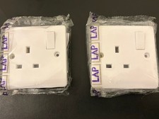X2 LAP Single Switched Socket