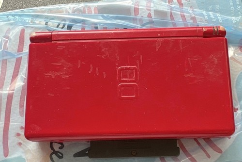 Nintendo lite red handheld - ds,