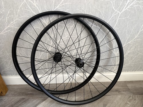 Inch mountain bike - 29,