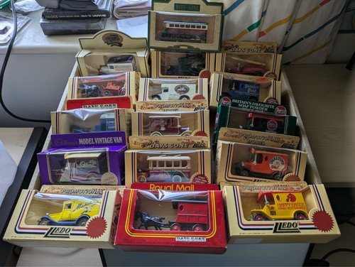 Job lot lledo diecast - job,