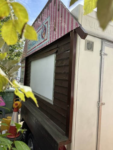 Catering trailer burger - catering,