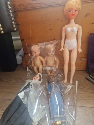 Vintage 1960s doll - 1960s, bundle