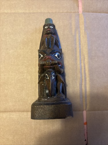Boma canada native totem pole - canada,