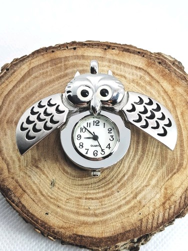 Stunning owl pendant clock - stunning,