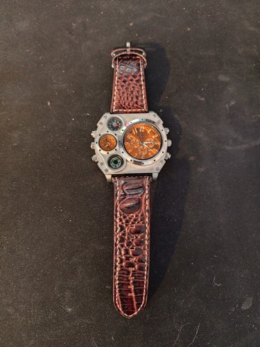 Comically large watch - comically, 4
