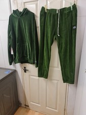 Men's Champion, Velour Tracksuit Set Top M, Joggers L.