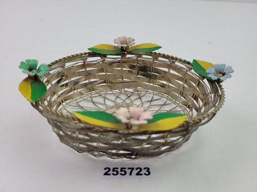 Small metal basket - metal, hand