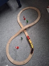 Wooden Figure Of 8 Train 24 piece Track Set