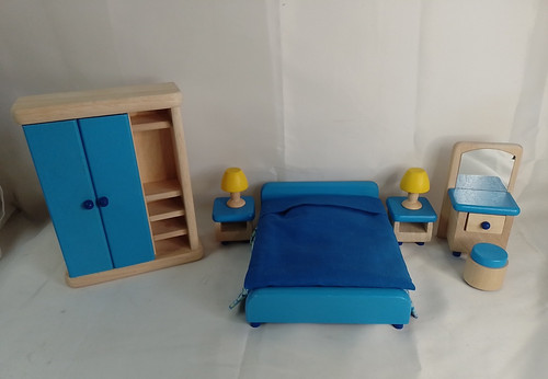 Wooden dolls house furniture - dolls,