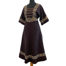 Vintage 1970s FOLK Dress Brown