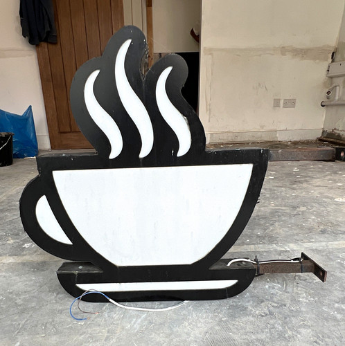 Illuminated coffee cup wall - illuminated,
