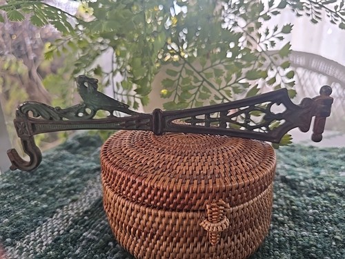 Antique victorian ornate iron - victorian,