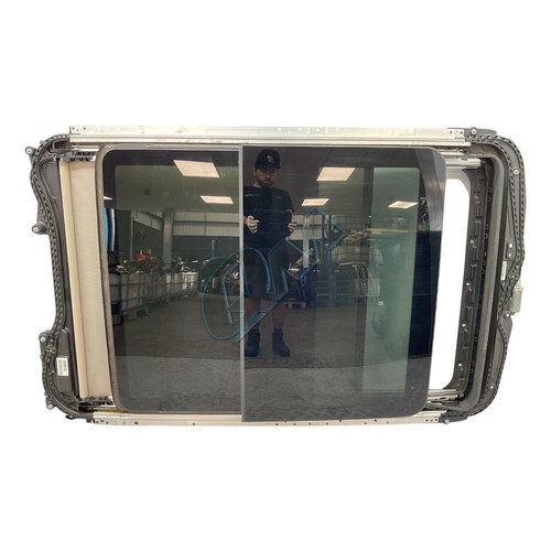 Bmw series f46 panoramic - f46,