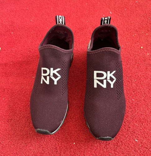 Dkny burgundy slip low top - slip-on,
