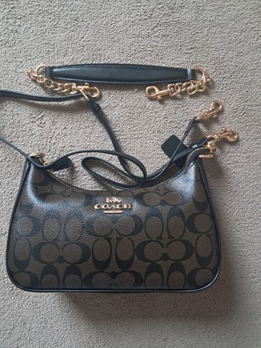 Woman stylish black shoulder - woman,