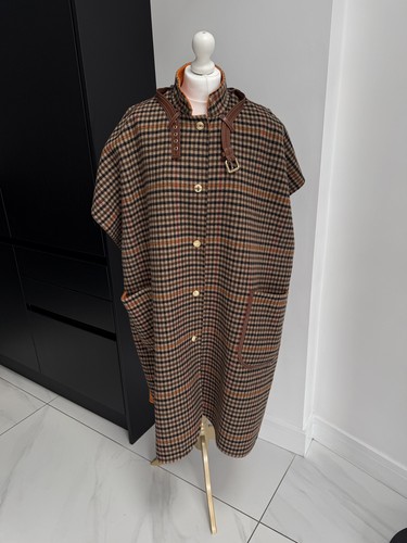 Burberry check wool cape - burberry,