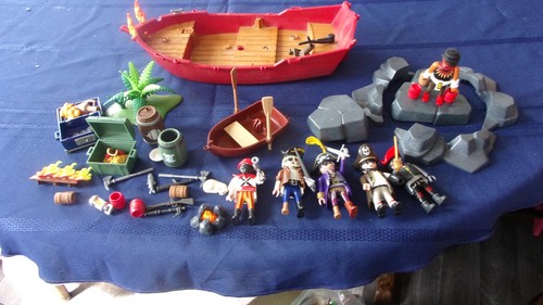 Playmobil pirate shipwrecked - playmobil,