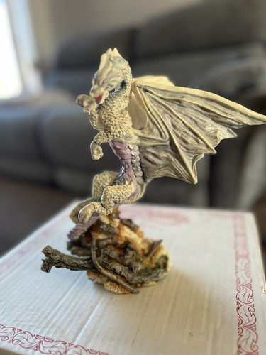 Enchantica dragon karaxus - dragon,