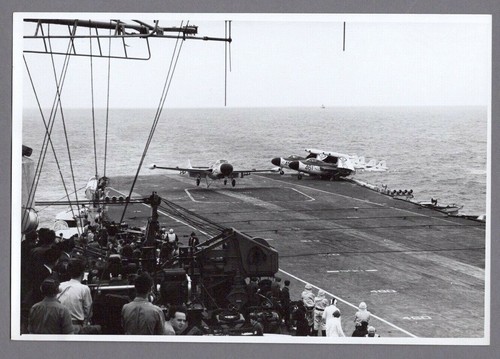 Havilland sea venom - sea, 893