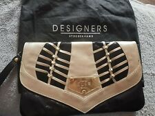  Jonathan Kelsey clutch bag