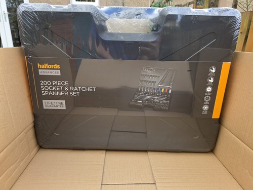 Halfords advanced socket - halfords,