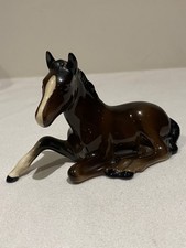 Beswick Vintage Laying Seated Foal Brown Glossy