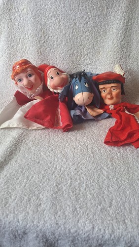Vintage hand puppets queen - vintage,