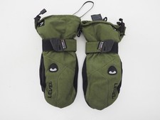Nwot level fly - fly, mitt