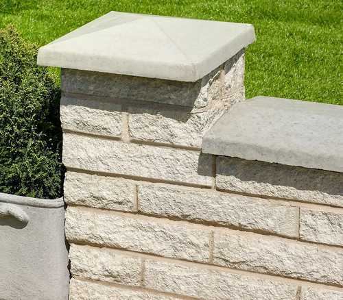 Bradstone off white pyramid - off,